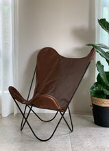 Load image into Gallery viewer, Vintage Butterfly Chair
