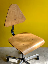 Load image into Gallery viewer, Vintage Task Chair