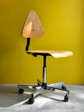 Load image into Gallery viewer, Vintage Task Chair