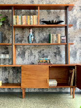 Load image into Gallery viewer, Retro wall unit