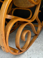 Load image into Gallery viewer, Vintage Bentwood Rocker