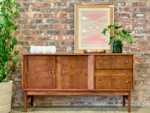 Load image into Gallery viewer, Mid-century sideboard