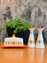 Load image into Gallery viewer, 3 Piece Retro Porcelain Condiment Set