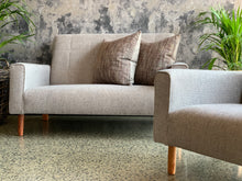 Load image into Gallery viewer, Retro two-seater couch