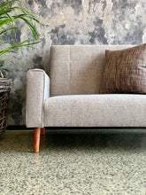 Load image into Gallery viewer, Retro two-seater couch