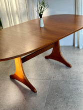 Load image into Gallery viewer, G-Plan Extendable Dining Table