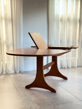 Load image into Gallery viewer, G-Plan Extendable Dining Table