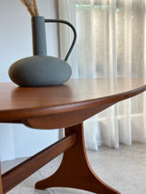 Load image into Gallery viewer, G-Plan Extendable Dining Table