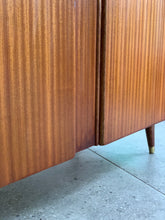 Load image into Gallery viewer, Retro Wardrobe