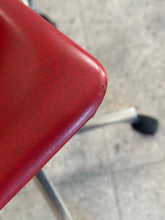 Load image into Gallery viewer, Retro Swivel Office Chair