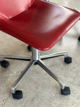 Load image into Gallery viewer, Retro Swivel Office Chair