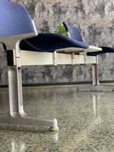 Load image into Gallery viewer, Vintage Italian Piretti for Anonima Castelli Bench