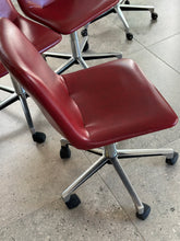 Load image into Gallery viewer, Retro Swivel Office Chair