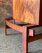 Load image into Gallery viewer, Mid-Century Entertainment Counter & Stools