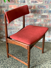 Load image into Gallery viewer, Mid-Century Frystark Dining Set