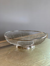 Load image into Gallery viewer, Vintage Steel Bowls