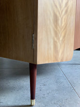 Load image into Gallery viewer, Retro Wardrobe