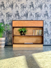 Load image into Gallery viewer, Retro Bookshelf