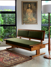 Load image into Gallery viewer, Kiaat Couch (M)
