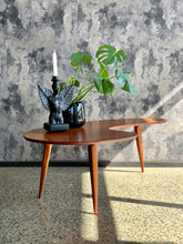 Load image into Gallery viewer, Mid-Century Coffee Table