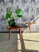 Load image into Gallery viewer, Mid-Century Coffee Table