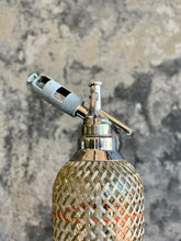 Load image into Gallery viewer, Silver Mesh, Soda Syphon