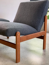 Load image into Gallery viewer, A Pair of Jørgen Bækmark Slipper Chairs