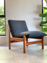Load image into Gallery viewer, A Pair of Jørgen Bækmark Slipper Chairs