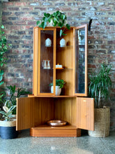 Load image into Gallery viewer, Turnidge of London corner cabinet