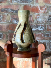 Load image into Gallery viewer, Vintage Pottery Vase