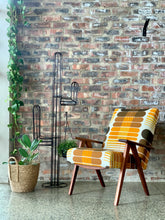 Load image into Gallery viewer, Mid-Century Armchair
