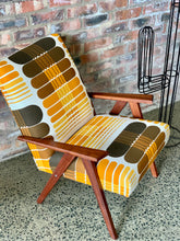 Load image into Gallery viewer, Mid-Century Armchair