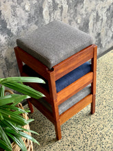 Load image into Gallery viewer, Set of 3 retro stackable stools/ side tables