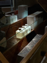 Load image into Gallery viewer, Vintage Display / Shop Counter