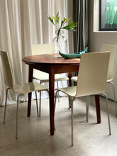Load image into Gallery viewer, Vintage Round Table