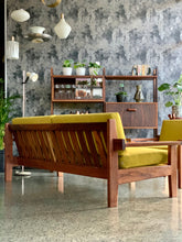 Load image into Gallery viewer, Retro Cubist Couch