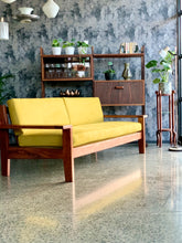 Load image into Gallery viewer, Retro Cubist Couch