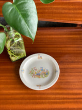 Load image into Gallery viewer, Continental Dwarf Print Side Plate