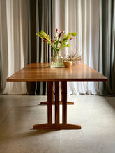 Load image into Gallery viewer, Mid-Century Kiaat Extendable Dining Table