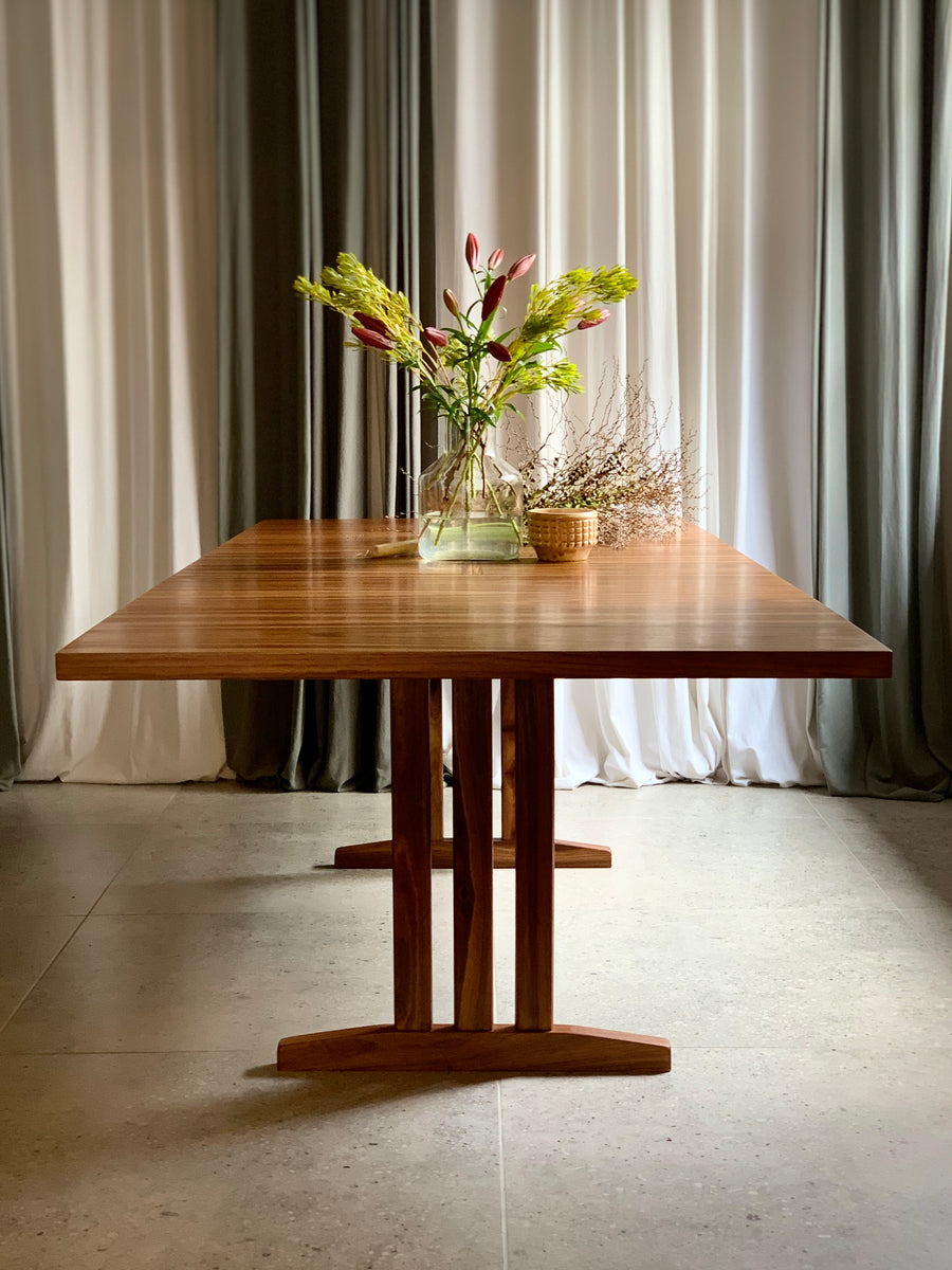 MidCentury Kiaat Extendable Dining Table RETREND