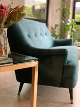Load image into Gallery viewer, Vintage Retro Couch