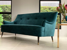Load image into Gallery viewer, Vintage Retro Couch