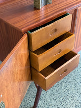 Load image into Gallery viewer, Retro Sideboard
