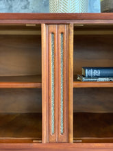 Load image into Gallery viewer, Retro Sideboard