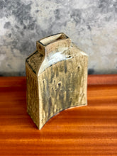 Load image into Gallery viewer, Mid-Century vase