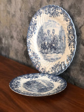 Load image into Gallery viewer, Vintage Plates