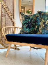 Load image into Gallery viewer, Mid-Century Lubis Daybed/Couch