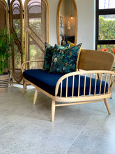Load image into Gallery viewer, Mid-Century Lubis Daybed/Couch