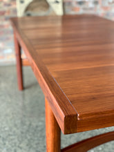 Load image into Gallery viewer, Mid-Century Artecasa Dining Set