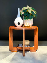 Load image into Gallery viewer, Vintage Art Deco Round Side Table